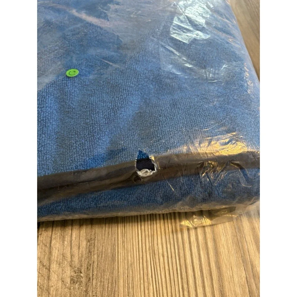 NWT Brooks Brothers Contrast Frame Bath Sheet 35X67 Royal Blue